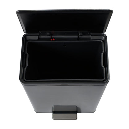 Elite™ Step-On Trash Can - US 4383