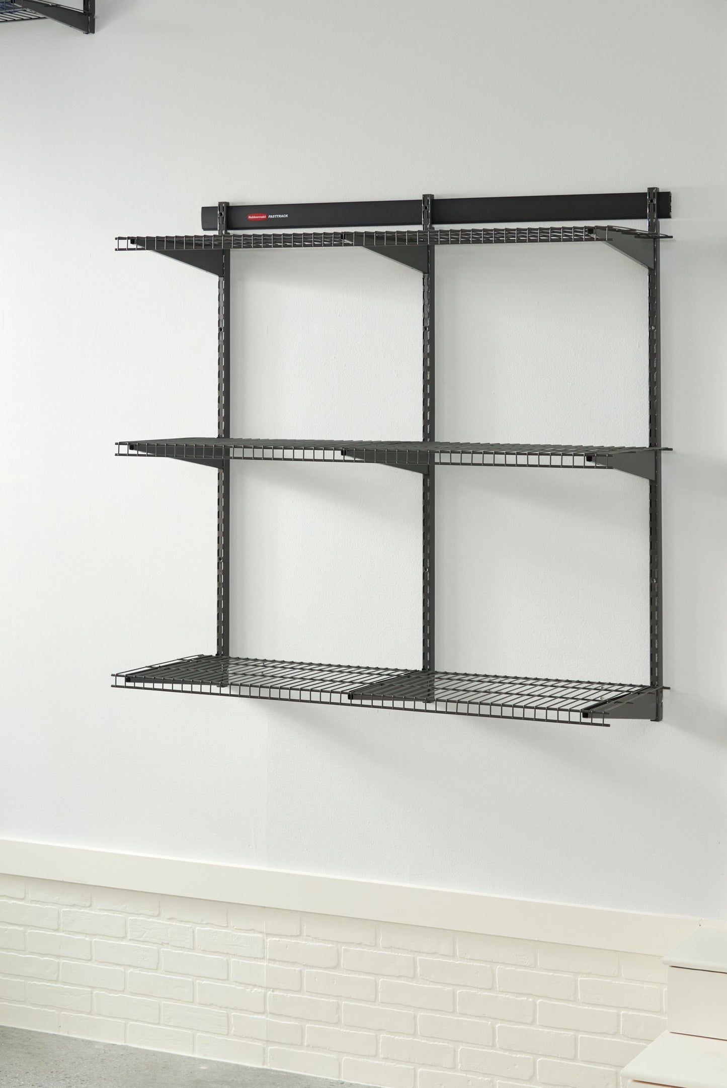 FastTrack® Rail Garage Shelf Bracket with Speed Clips - US 5204